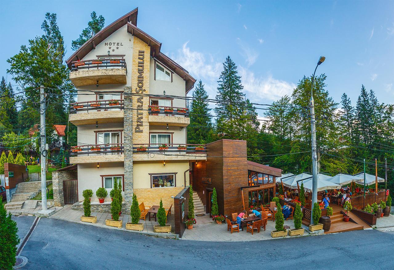 Hotel Piatra Soimului Sinaia Exteriér fotografie