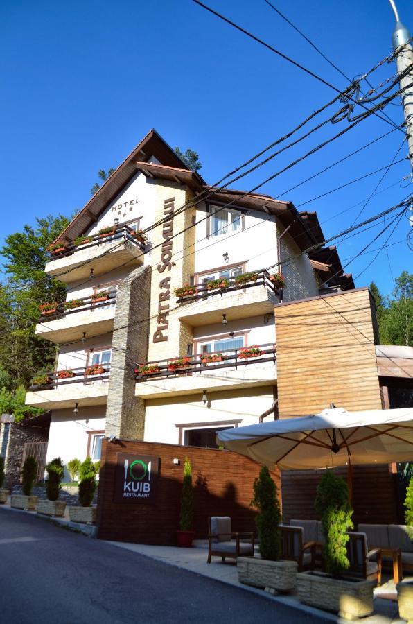 Hotel Piatra Soimului Sinaia Exteriér fotografie